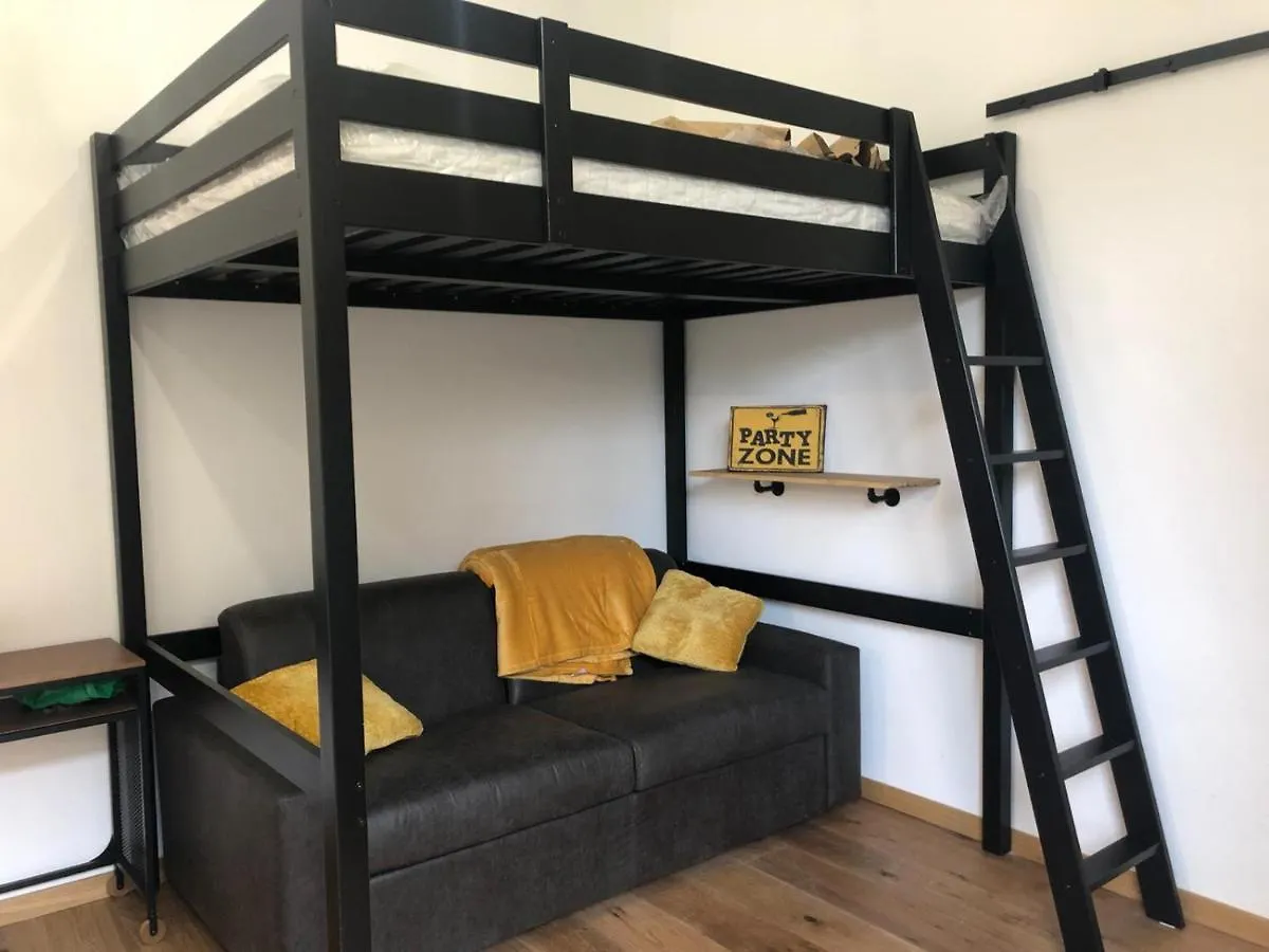 Apartment Trevi Industrial Room D Milan