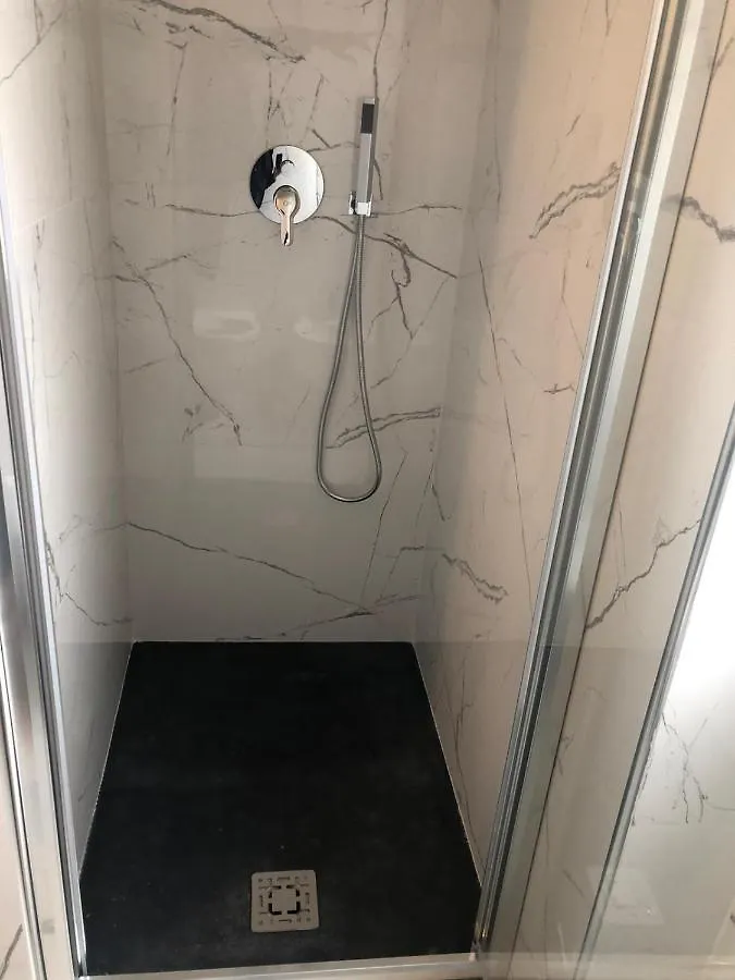 Apartment Trevi Industrial Room D Milan Italy